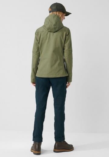 Спортивная куртка