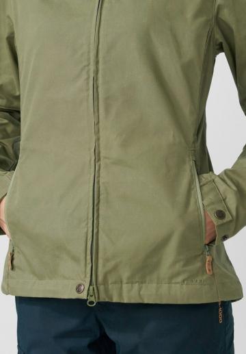 Спортивная куртка