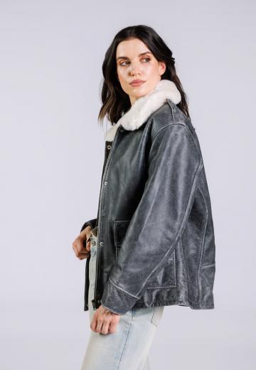 Кожаная куртка