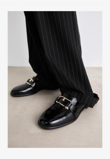 Полуботинки