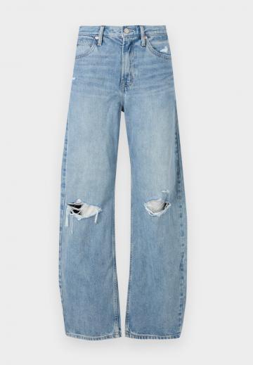 Свободные джинсы