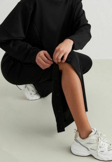 Спортивные штаны