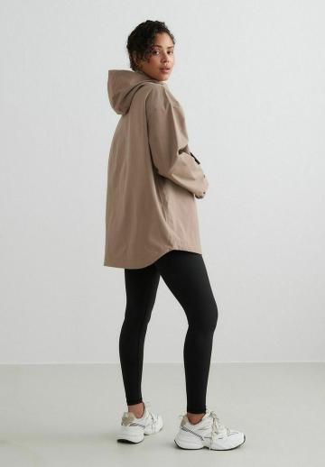 Спортивная куртка