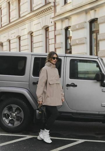 Спортивная куртка