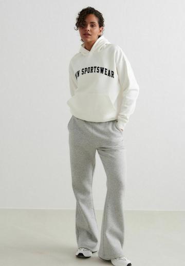 Спортивная толстовка