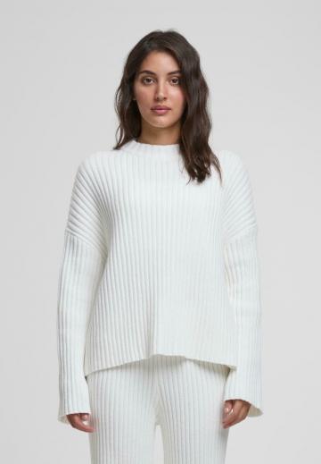 Спортивная толстовка