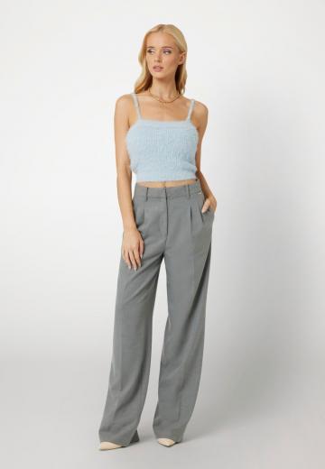 Топ на бретельках