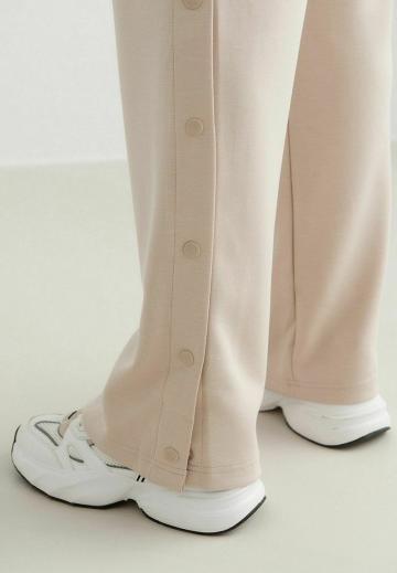 Спортивные штаны