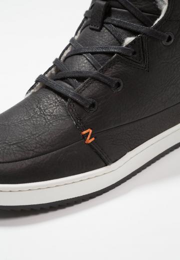 Высокие кеды