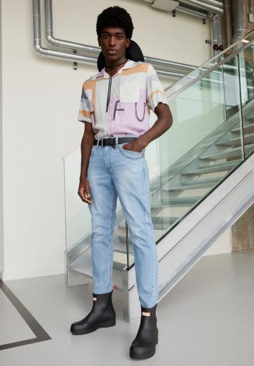 Резиновые сапоги