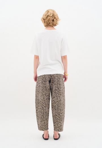 Свободные джинсы