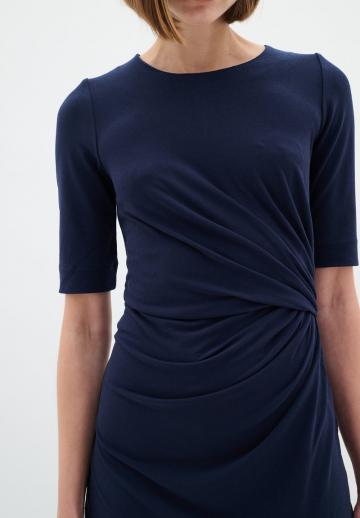 Платье футляр