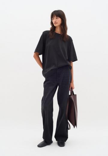 Прямые джинсы