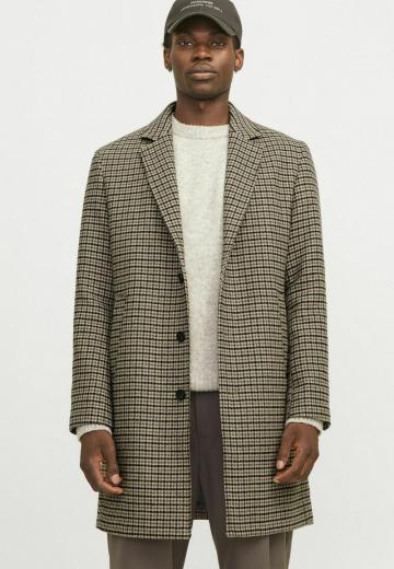 Шерстяное пальто