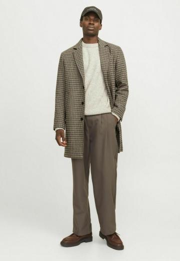 Шерстяное пальто