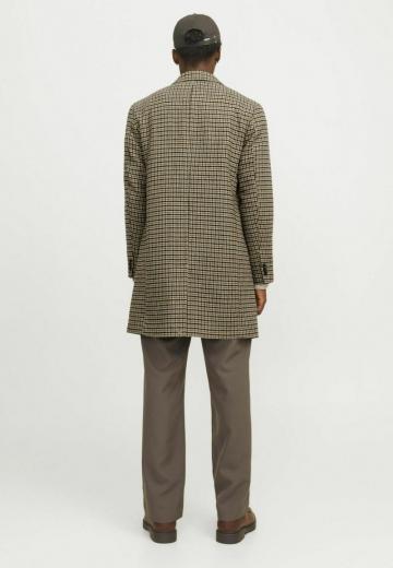 Шерстяное пальто