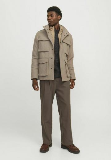 Зимняя куртка