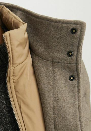 Зимняя куртка