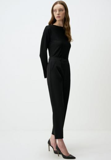 Узкие брюки