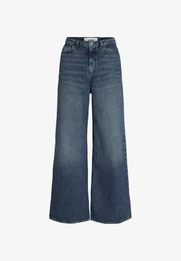 Свободные джинсы