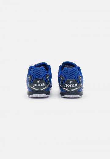 Футбольные бутсы