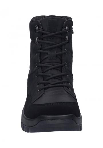 Зимние ботинки