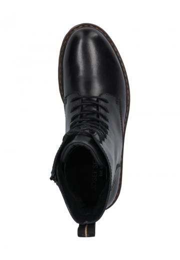 Ботинки на шнуровке