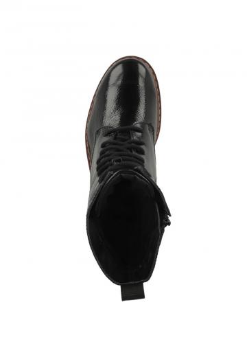 Ботинки на шнуровке