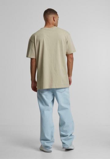 Свободные джинсы