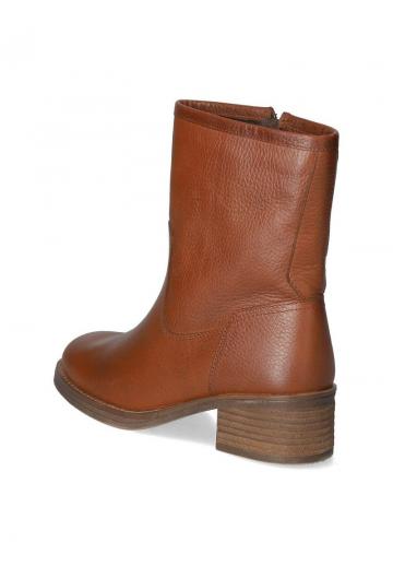 Зимние ботинки