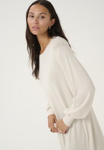 Вязаное платье