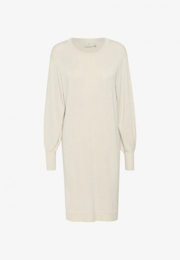 Вязаное платье