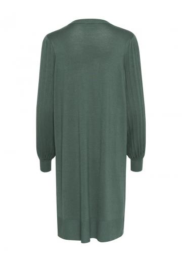 Вязаное платье