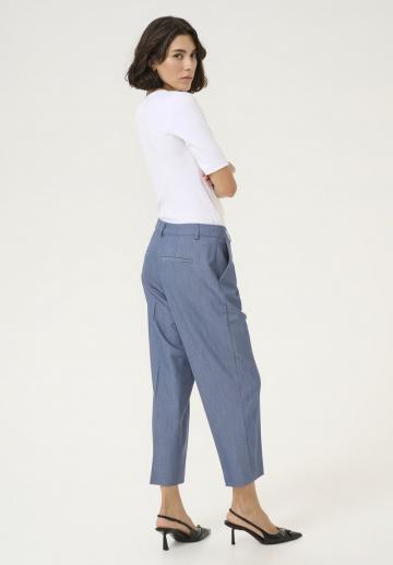 Узкие брюки
