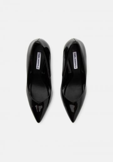 Туфли на высоком каблуке