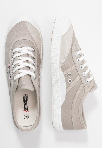 Спортивные балетки