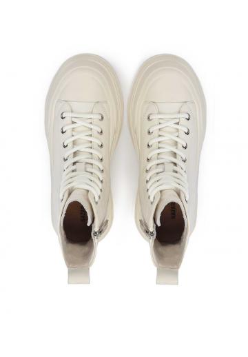 Полусапожки на высоком каблуке