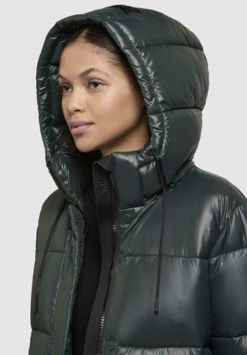 Зимняя куртка