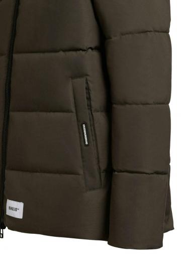 Зимняя куртка