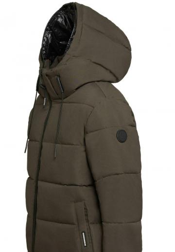 Зимняя куртка