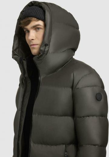 Зимняя куртка