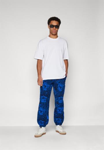 Спортивные штаны