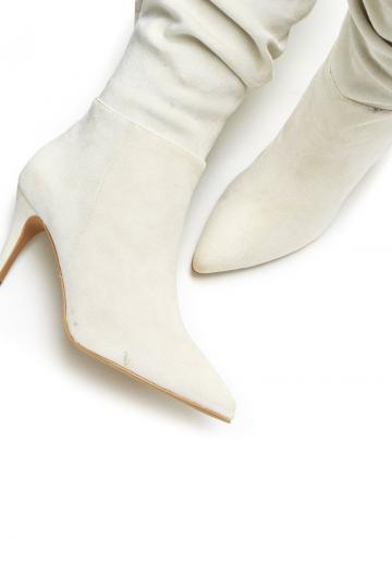 Высокие сапоги