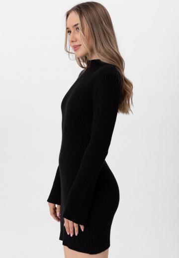 Платье футляр