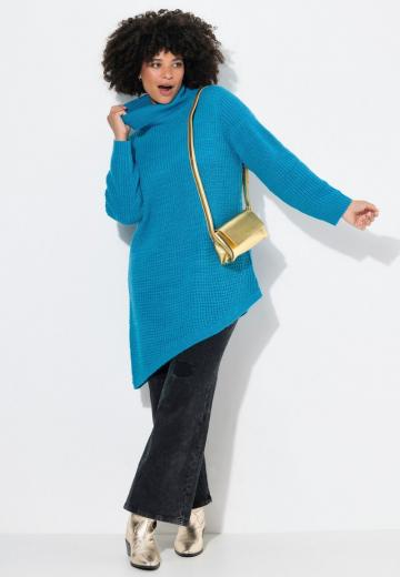 Длинный пуловер