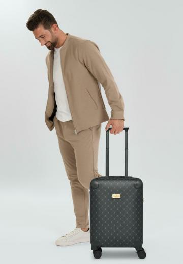 Чемодан на колесах