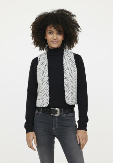 Короткая куртка