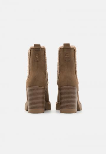 Ботинки челси