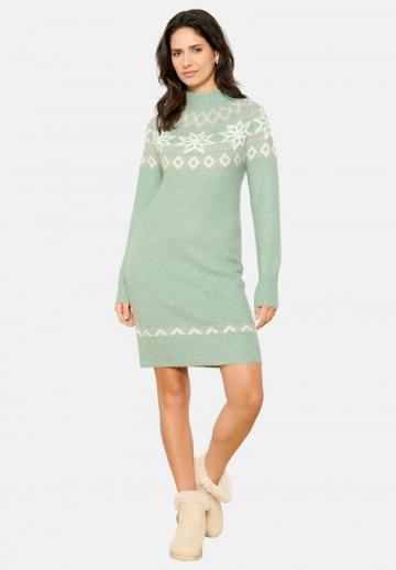 Вязаное платье