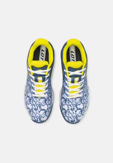 Теннисные кроссовки